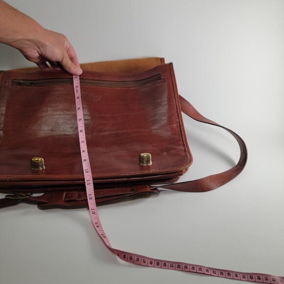 Vintage Brown Italian Leather Messenger Bag Swivel Clasp - Picture 3 of 16